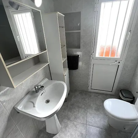 Casa Playa Torrecilla * Nerja