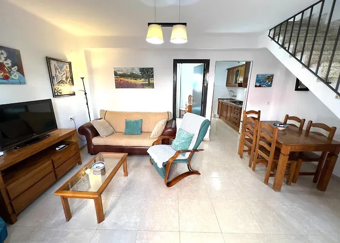 Casa Playa Torrecilla נרחה