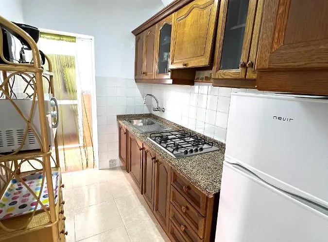 Casa Playa Torrecilla * נרחה